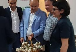 „Ministerul Agriculturii va implementa un Program cerut de senatorul Lucian Trufin pentru sprijinirea cultivatorilor de usturoi”