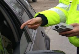 ȘMECHER cu acte în regulă! Depistat în timp ce conducea beat și fără permis