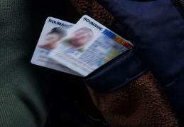 Cărţi de identitate false, descoperite la controlul de frontieră din Vama Stânca