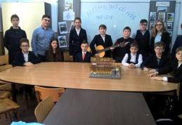 Școala Gimnazială „Mihail Kogălniceanu”: Dorohoi: Ieri – Azi – Mâine - FOTO