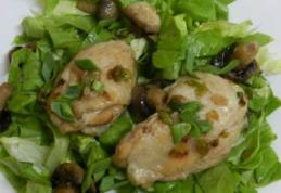 Pui cu ciuperci și usturoi verde