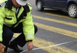 A lovit o femeie pe trecerea de pietoni, dar a plecat mai departe!