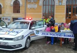 LA MULŢI ANI TUTUROR POLIŢIŞTILOR! 13 ofiţeri şi 117 agenţi de poliţie avansaţi astăzi într-o şedinţă festivă