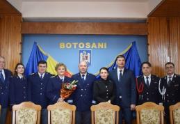 Avansări la Serviciul de Paşapoarte, cu ocazia Zilei Poliţiei - FOTO