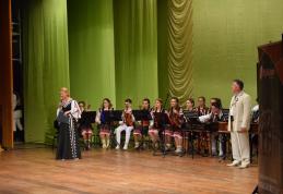 „10 pentru folclor”, un proiect sucevean, îmbrăţişat de Botoşani - FOTO