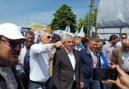 Călin Popescu-Tăriceanu la marșul împotriva abuzurilor: „Împreună putem și trebuie să reușim ca fiii securiștilor noștri să nu devină securiștii copii