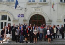 Proiect educaţional transfrontalier România-Republica Moldova „Să educăm împreună!” Broscăuţi-Șendriceni-Hincăuţi - FOTO