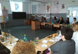 Cerc pedagogic al educatoarelor la Grădiniţa cu program normal Broscăuţi - FOTO