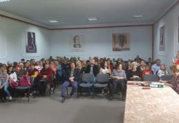 Concursul – Simpozion LUMINA ÎNVIERII la Școala Gimnazială Mihail Sadoveanu Dumbrăvița - FOTO