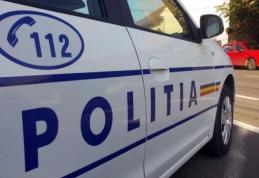 Băut bine. S-a răsturnat cu mașina în şanţul de pe marginea drumului