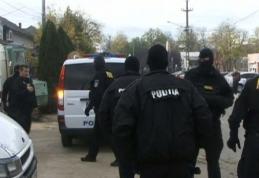 Percheziții la doi patroni din Hudești. Ce au găsit polițiștii la locuințele celor doi afaceriști!