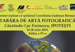 Fotografi din mai multe județe ale țării prezenți, la Ipotești, la Tabără de artă fotografică „Căutându-l pe Eminescu”