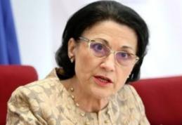 Profesorii care au luat sub 5 la titularizare nu mai au dreptul să predea. Anunțul făcut de ministrul Educației