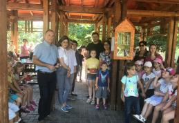 „Cholet – Parcul cu povești” - Invitație la lectură în natură – FOTO