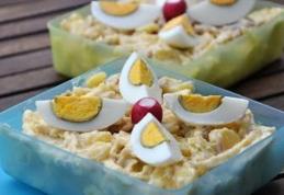 Salată de pui cu țelină