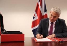 Revin VIZELE pentru Anglia!? Guvernul Marii Britanii a abrogat actul de aderare la Uniunea Europeană. Brexit fără acord pe 31 octombrie