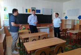 Unităţi de învăţământ verificate de prefectul Dan Șlincu - FOTO