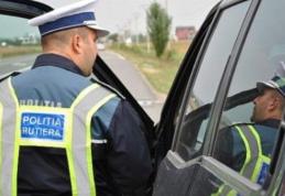 Poliţia Rutieră a intensificat controalele în trafic. SUTE de permise ridicate şi amenzi usturătoare…
