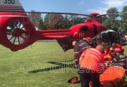 Bărbat preluat de urgență de elicopterul SMURD de la Dorohoi după ce a suferit un infarct - FOTO