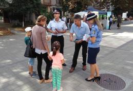 „10 pentru siguranţă” -  campanie a polițiștilor la Dorohoi – FOTO