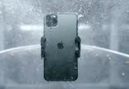 Apple a prezentat iPhone 11, cu două camere pe spate și opțiuni noi pentru culori - Video