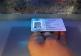 Permis de conducere fals, descoperit la controlul de frontieră