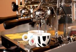 Avertisment pentru cei care beau cafea, espressorul este locul unde se adună cei mai mulţi microbi. Ce au descoperit specialiștii