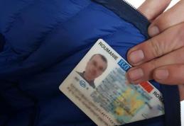 Carte de identitate falsă, descoperită la controlul de frontieră
