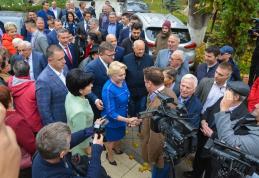 Comunicat - Dăncilă la Botoșani: „România nu trebuie să mai fie împărțită, nu trebuie să mai avem ură și dezbinare. Avem nevoie de oameni care iubesc 