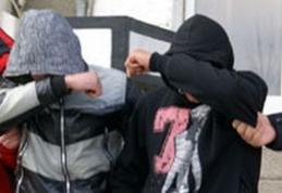 Arest la domiciliu pentru doi minori din Dorohoi cercetaţi pentru infracţiuni de furt şi tâlhărie