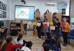 Pășind pe urmele lui Mihail Sadoveanu, „Ceahlăul literaturii române” la Școala Gimnazială „Ioan Murariu” Cristinești  - FOTO