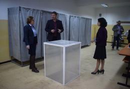 Verificări ale prefectului în secțiile de votare - FOTO