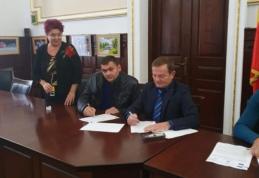 Primăria Dorohoi: Au fost semnate încă 3 contracte în cadrul Concursului de planuri de afaceri Business Start Dorohoi - FOTO
