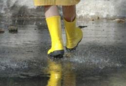 Sfârșit de săptamână cu lapoviță și ninsoare