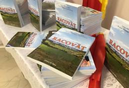 Racovăț. Satul Refugiaților - Lansare de carte la Seminarul Teologic Liceal Ortodox „Sf. Ioan Iacob” Dorohoi - FOTO