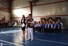 „Crăciunul copiilor” – sărbătorit la Școala Gimnazială „Mihail Kogălniceanu” Dorohoi! - FOTO