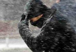 PROGNOZA METEO. Vremea se răceşte. Va ninge şi va bate vântul puternic