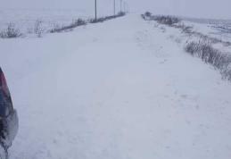 Persoană cu afecțiuni medicale ajutată de pompierii din Dorohoi să ajungă la ședința de dializă