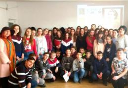 Luna ianuarie a reprezentat LUNA CULTURII în cadrul Școlii din Dumbrăvița - FOTO