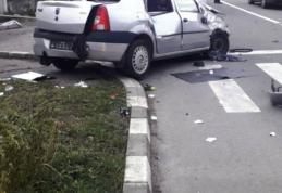 Accident produs pe fondul neacordării de prioritate. Unul dintre șoferi era băut