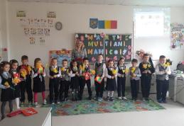 Activitate dedicată mamelor organizată la Școala Cornerstone Dorohoi