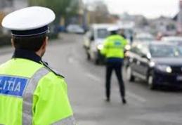 Zeci de sancțiuni aplicate de polițiști în urma unei acțiuni de prevenire și combatere a accidentelor
