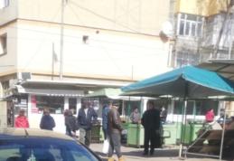 Primim la redacție – Dorohoi în carantină! Zeci de persoane stau de vorbă și ies la „plimbare” - FOTO
