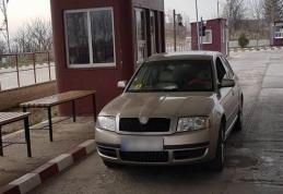 Un tânăr a încercat să treacă frontiera deși avea permisul de conducere anulat