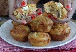 Brioșe cu ton, roșii și feta