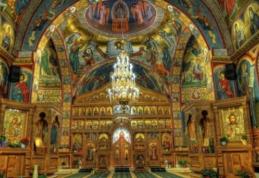 Slujba de Florii şi cea a Învierii vor fi săvârşite în biserici, fără credincioşi