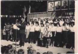 Clipe de neuitat din viața dorohoiului - FOTO