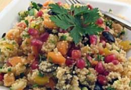 Salată de cuscus cu semințe de rodie