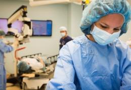 Pensie pentru urmașii cadrelor medicale care mor în lupta cu COVID-19. Vot unanim în Senat