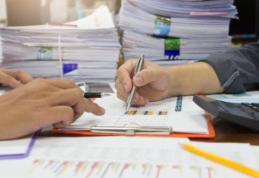 Bugetarii merg pe rând în șomaj tehnic: sunt exceptați polițiștii, medicii și profesorii